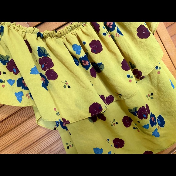 Zara Trafaluc Collection Off the Shoulder Top Crop Top XSmall - Picture 2 of 4